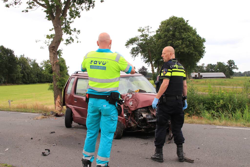 Gewonde en forse schade bij ongeval