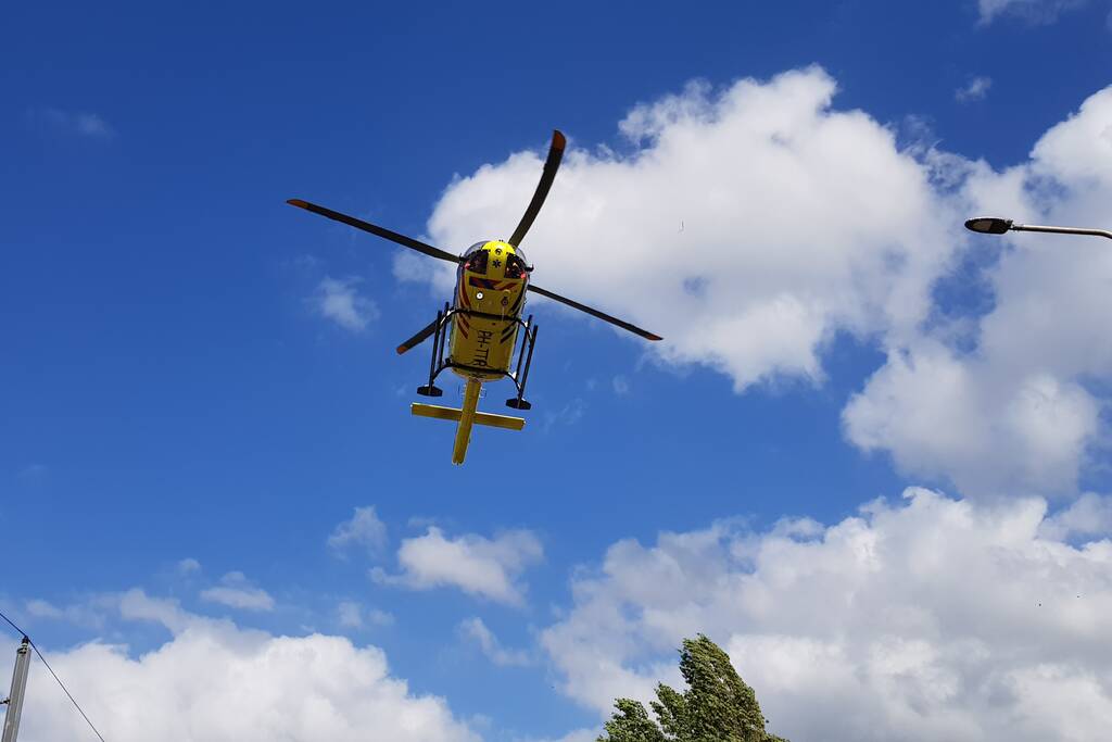 Traumahelikopter ingezet voor incident in flatwoning