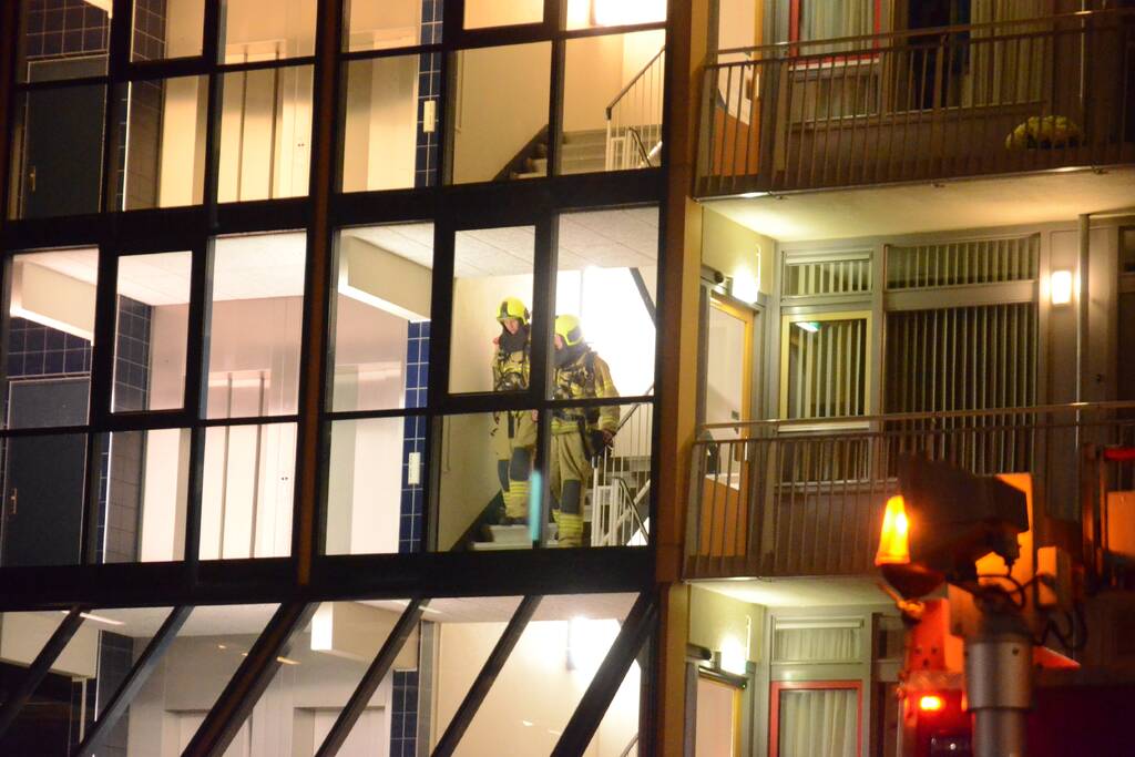 Zwaargewonde bij brand op zesde verdieping