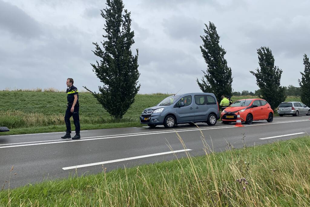 Meerdere voertuigen betrokken bij kop-staartbotsing