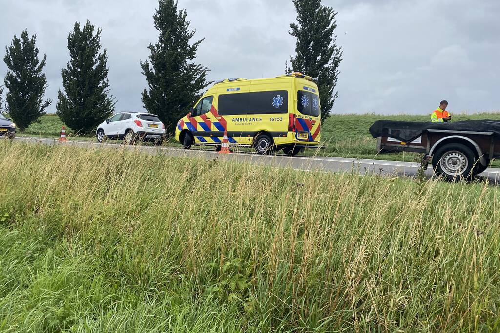 Meerdere voertuigen betrokken bij kop-staartbotsing