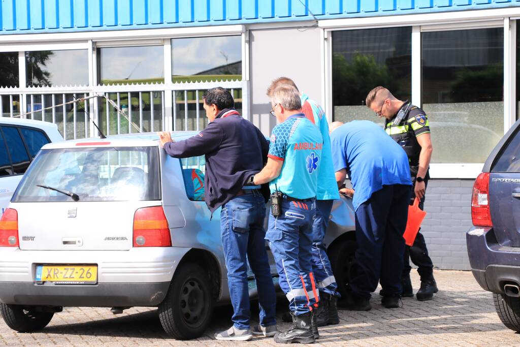 Aanrijding tussen twee auto's