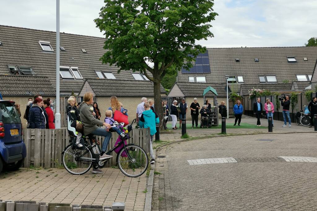 Erehaag voor overleden Shelley (22)