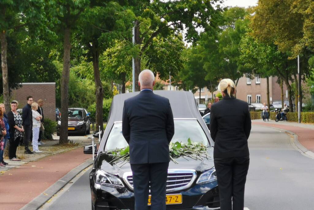 Erehaag voor overleden Shelley (22)