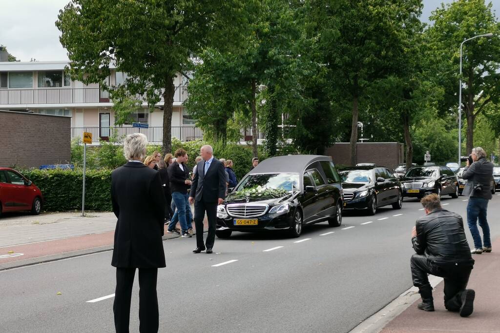 Erehaag voor overleden Shelley (22)