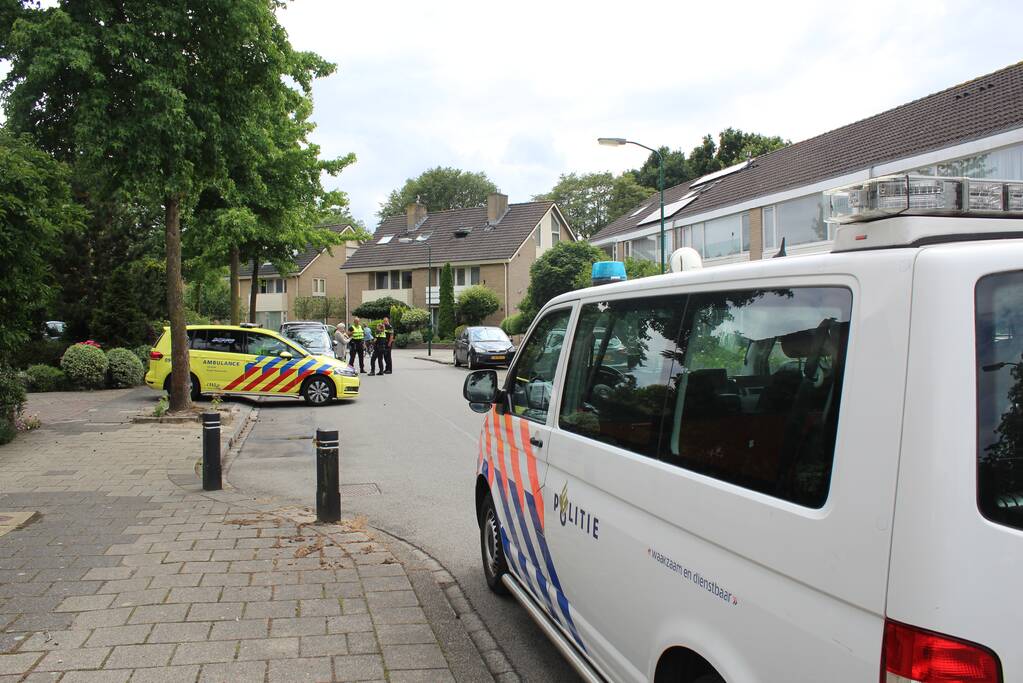 Fietsster gewond na aanrijding met auto