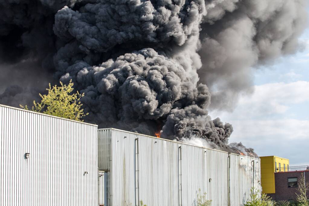 Zeer grote brand bij fabriek van Aviko