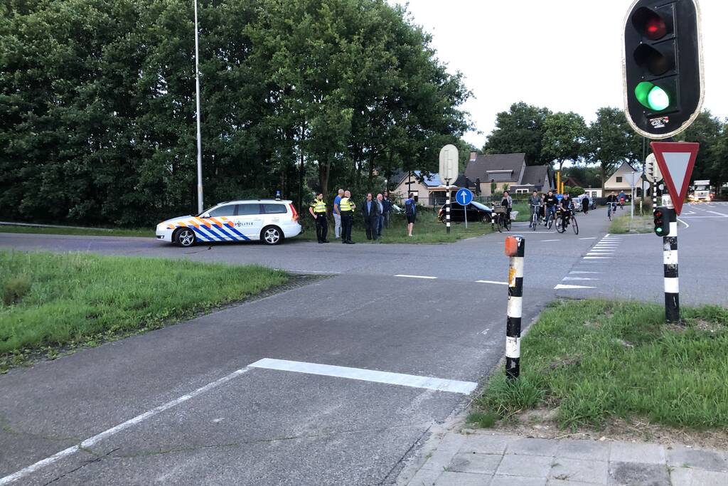 Bozen boeren blokkeren Rijksweg A2