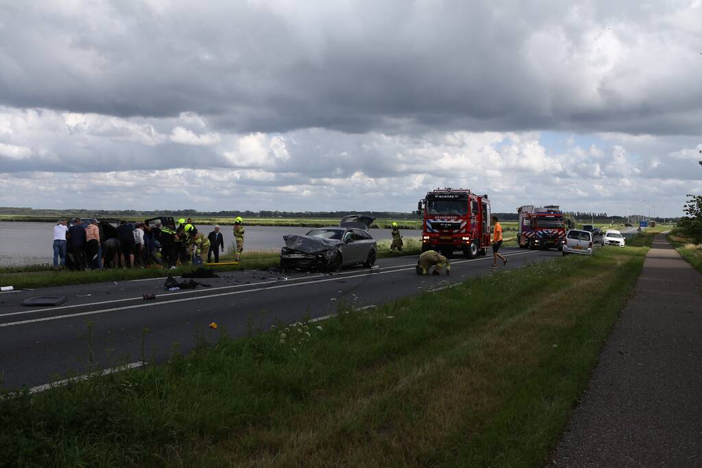 Gewonden bij frontale aanrijding