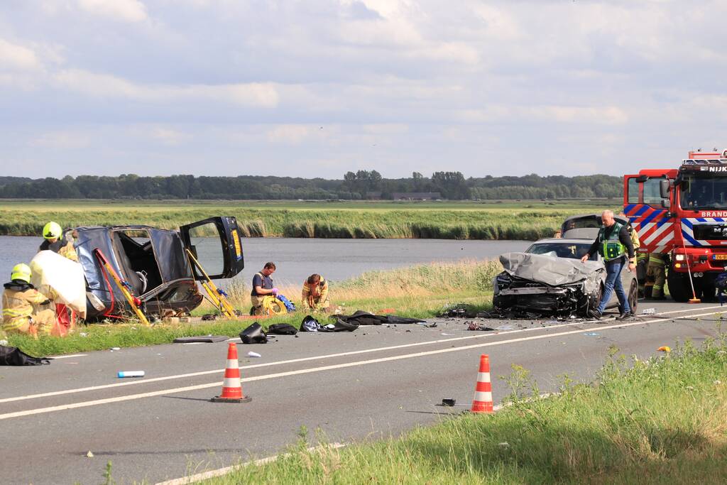 Gewonden bij frontale aanrijding