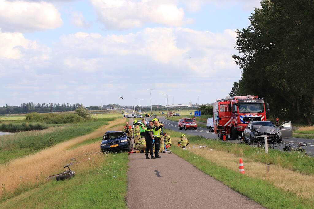Gewonden bij frontale aanrijding