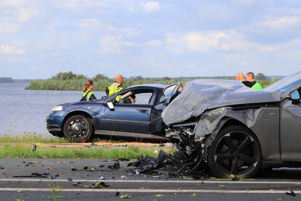 Gewonden bij frontale aanrijding