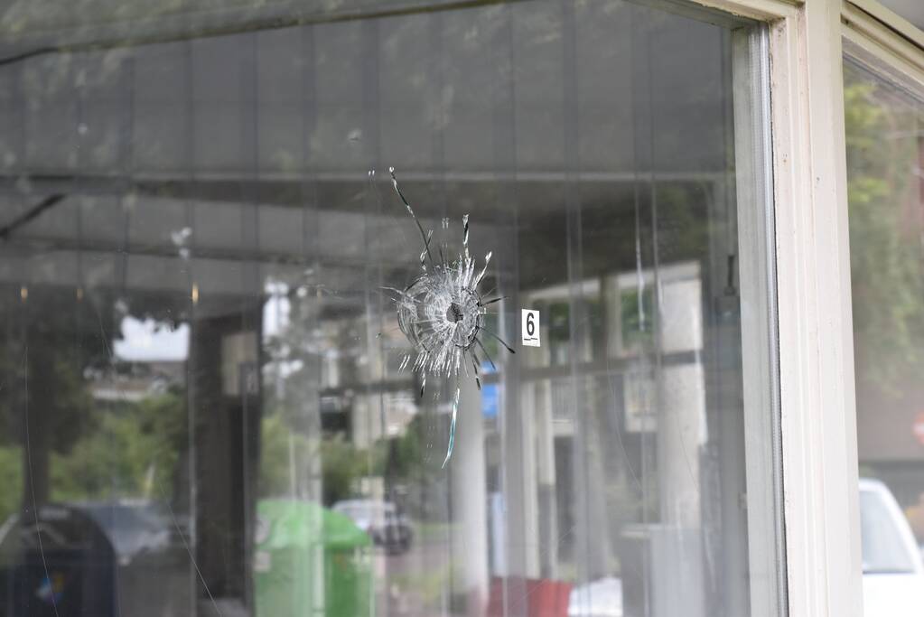 Bedrijfspand voor de tweede keer onder vuur genomen