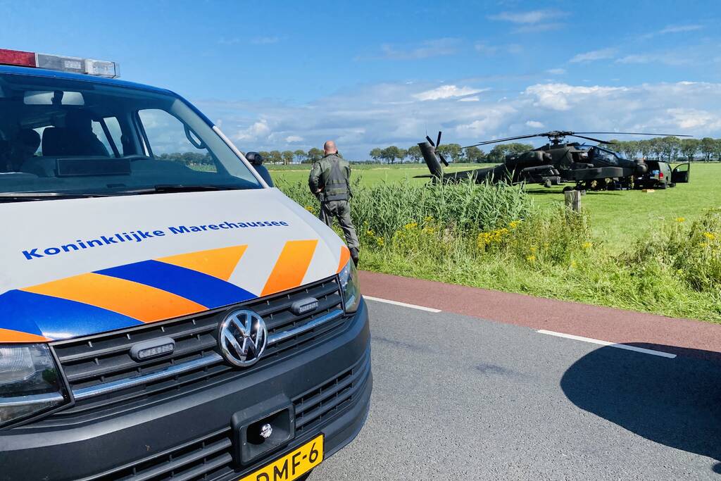 Apache-helikopter maakt voorzorgslanding
