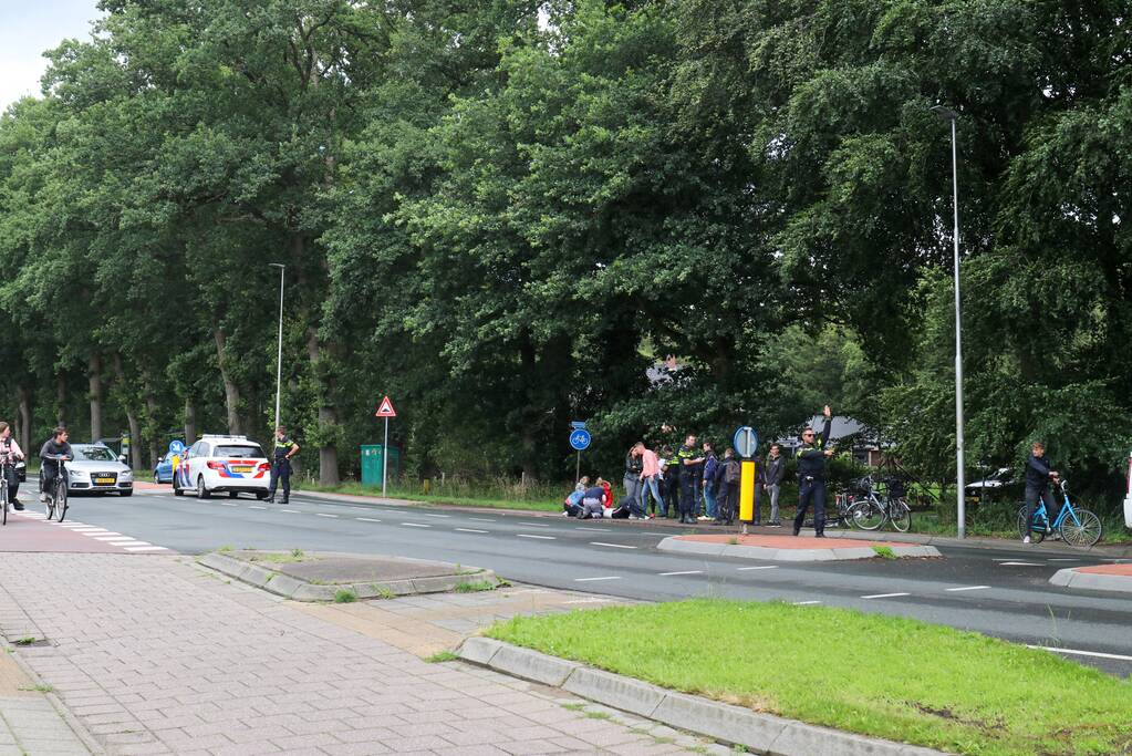 Scooterrijders gewond op fietspad