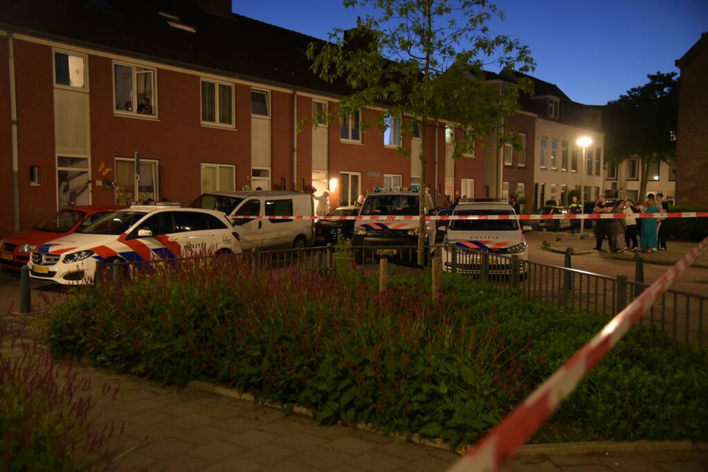 Persoon zwaargewond na steekpartij bij overval