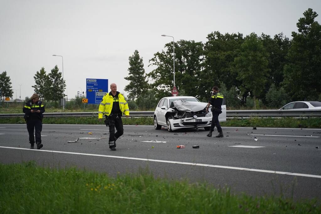 Snelweg afgesloten na ongeval
