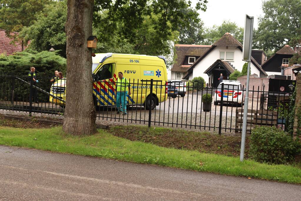 Traumahelikopter landt voor gewonde bij sauna