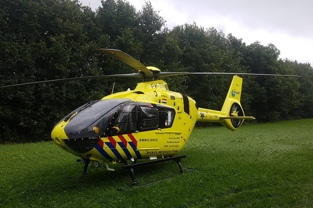 Traumahelikopter landt voor gewonde bij sauna