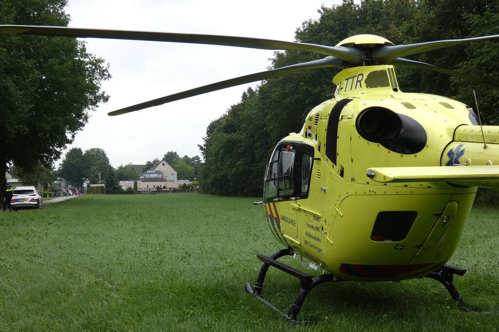 Traumahelikopter landt voor gewonde bij sauna