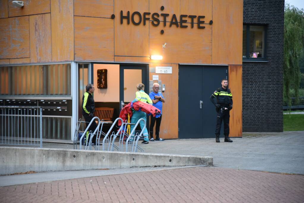 Man gewond in woning