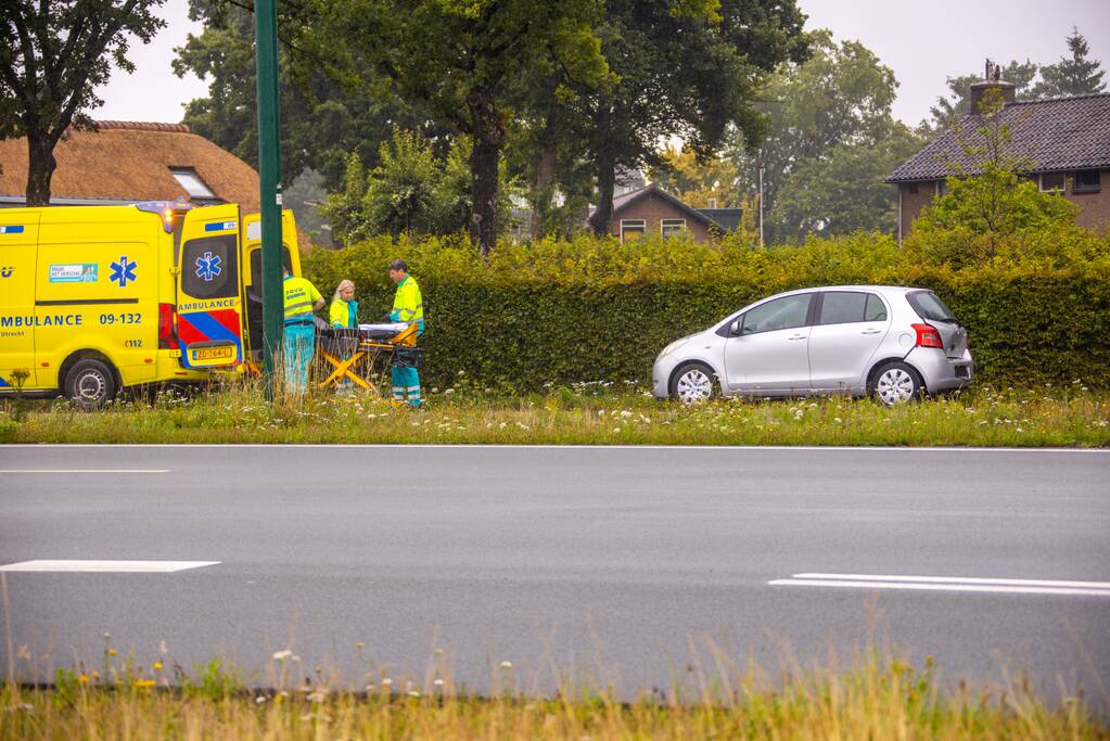 Twee auto's betrokken bij kop-staartbotsing