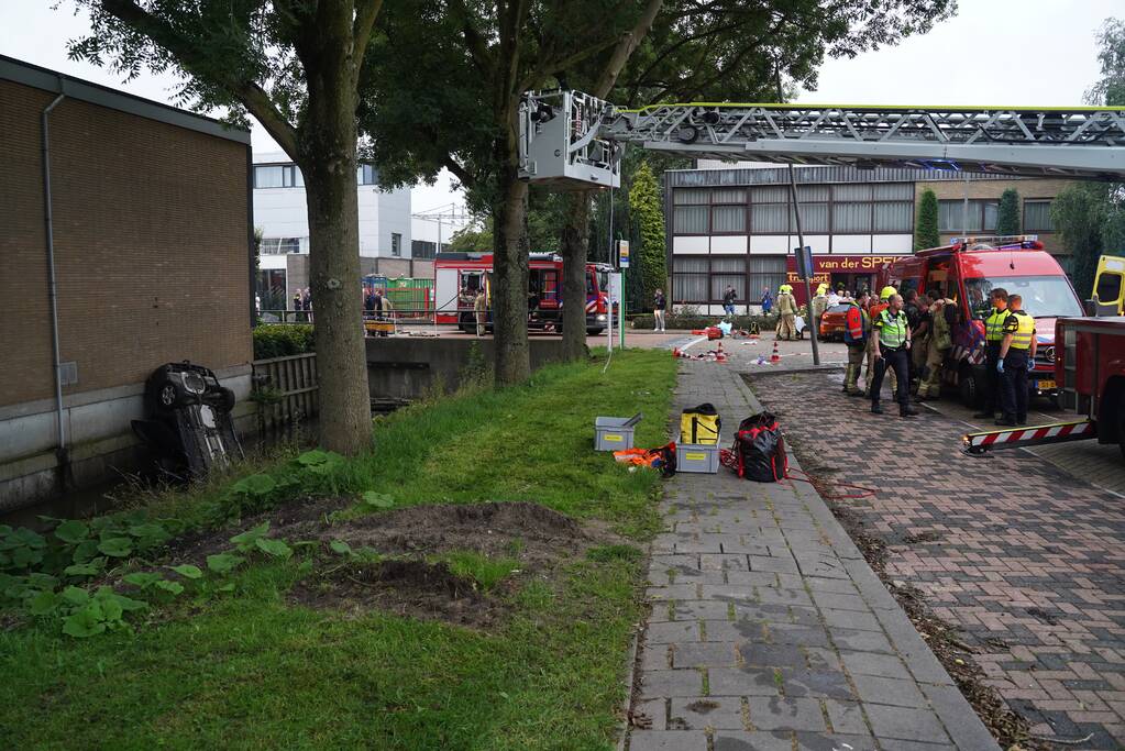 Man overleden bij zeer ernstig verkeersongeval