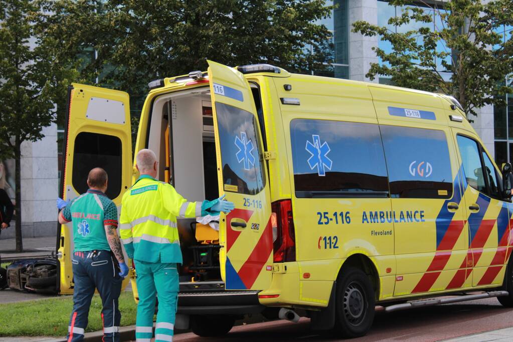 Voetganger gewond na aanrijding