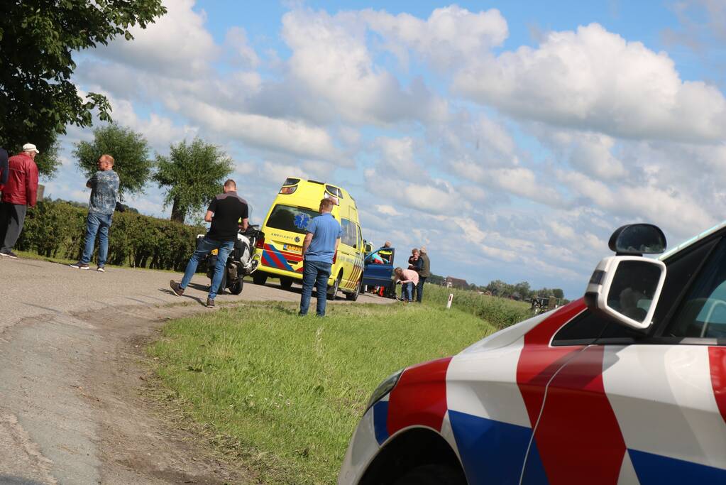 Fietser gewond na aanrijding met auto