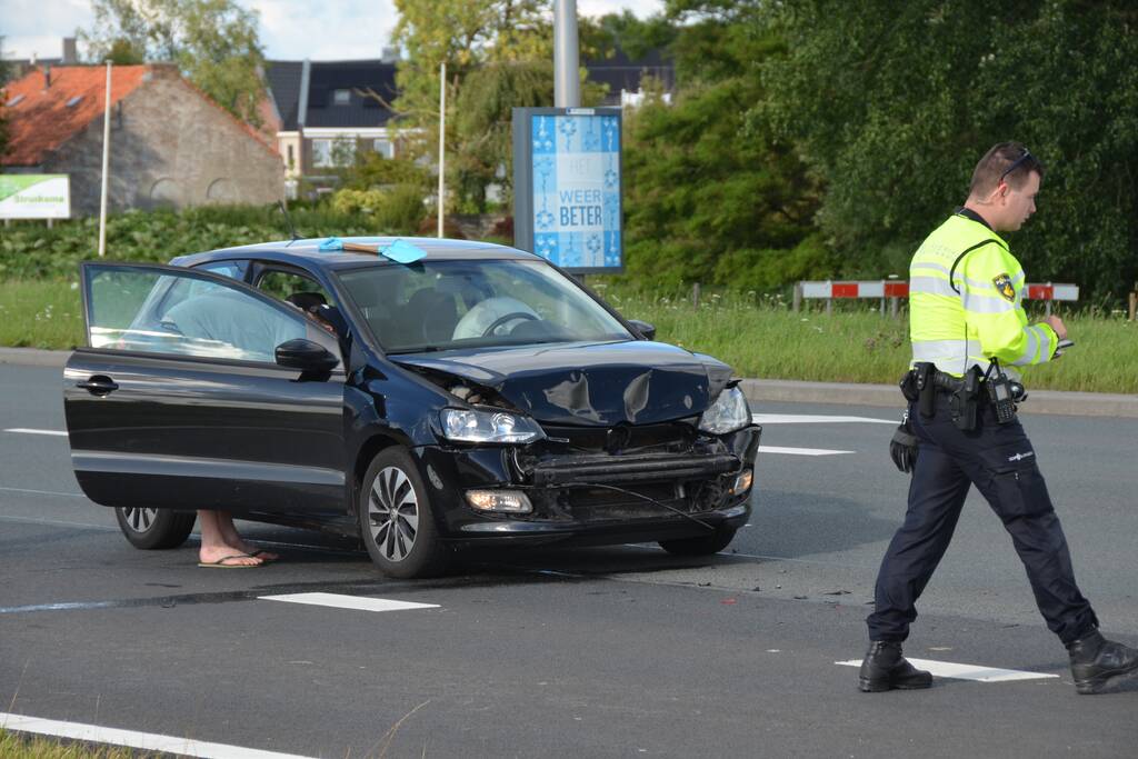 Veel schade bij kop-staartbotsing