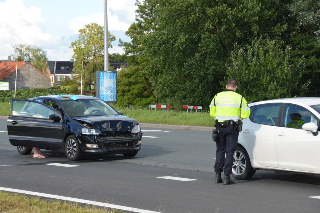 Veel schade bij kop-staartbotsing
