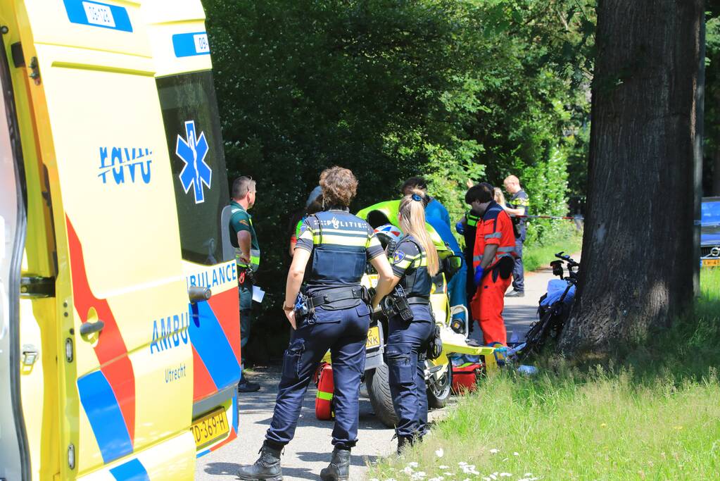 Fietser zwaargewond na ongeval op fietspad