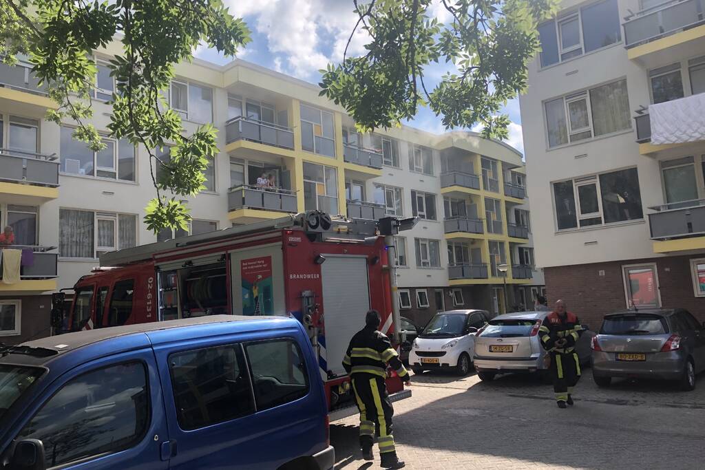 Veel rook bij brand in appartement