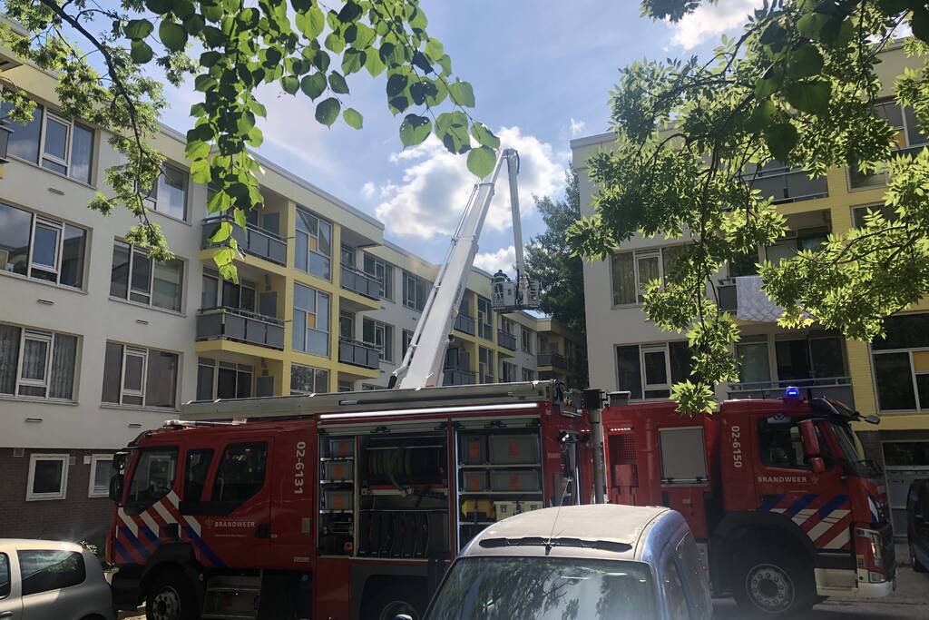 Veel rook bij brand in appartement