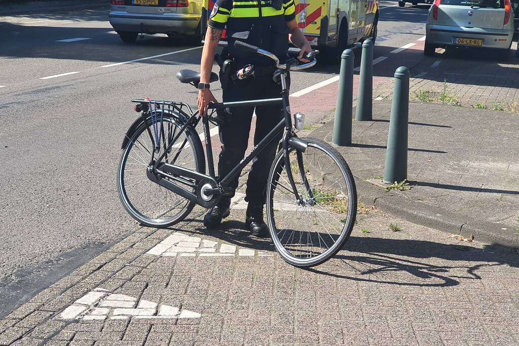 Fietser gewond bij aanrijding met auto