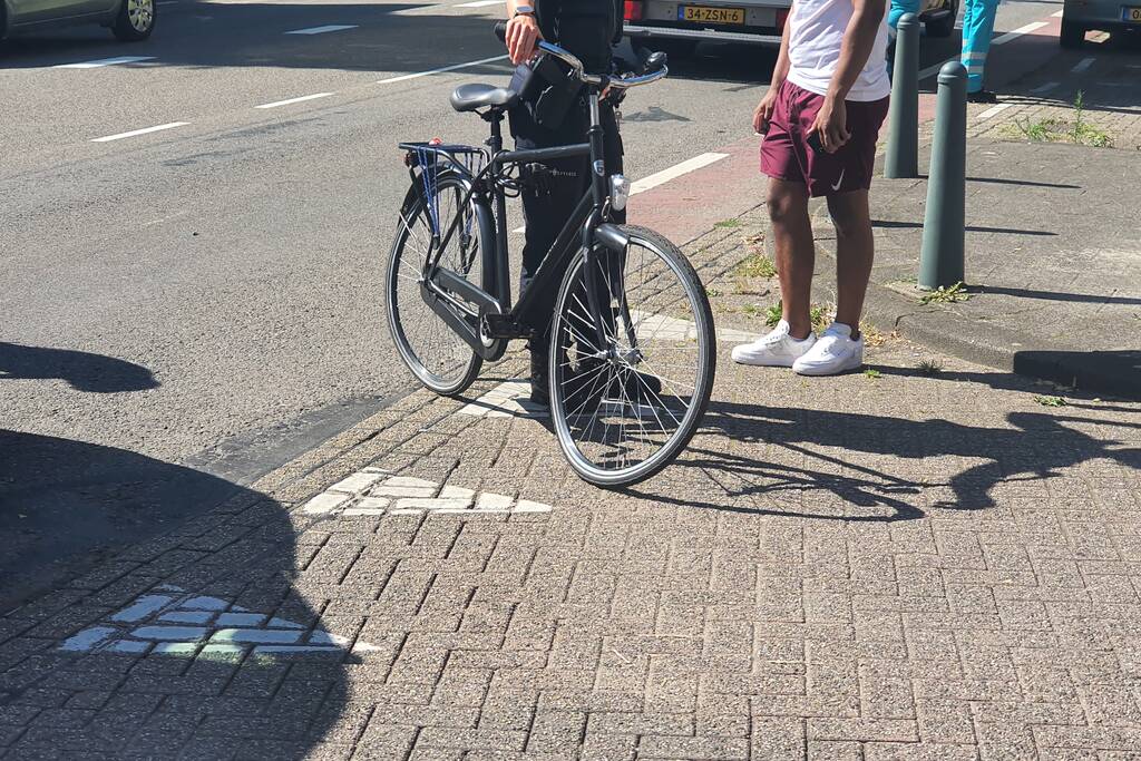 Fietser gewond bij aanrijding met auto