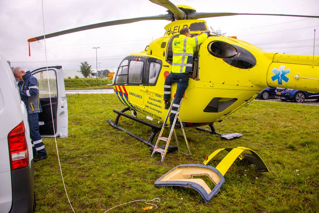 Traumahelikopter strandt naast A1