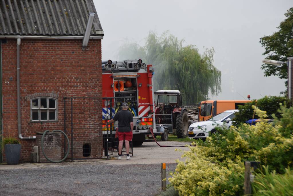 Veel rookontwikkeling bij hooibrand