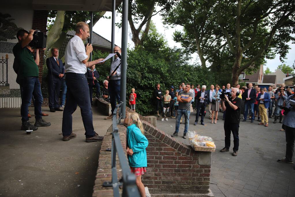 Boeren houden protest met meerdere tractoren