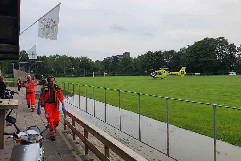 Traumahelikopter landt voor incident