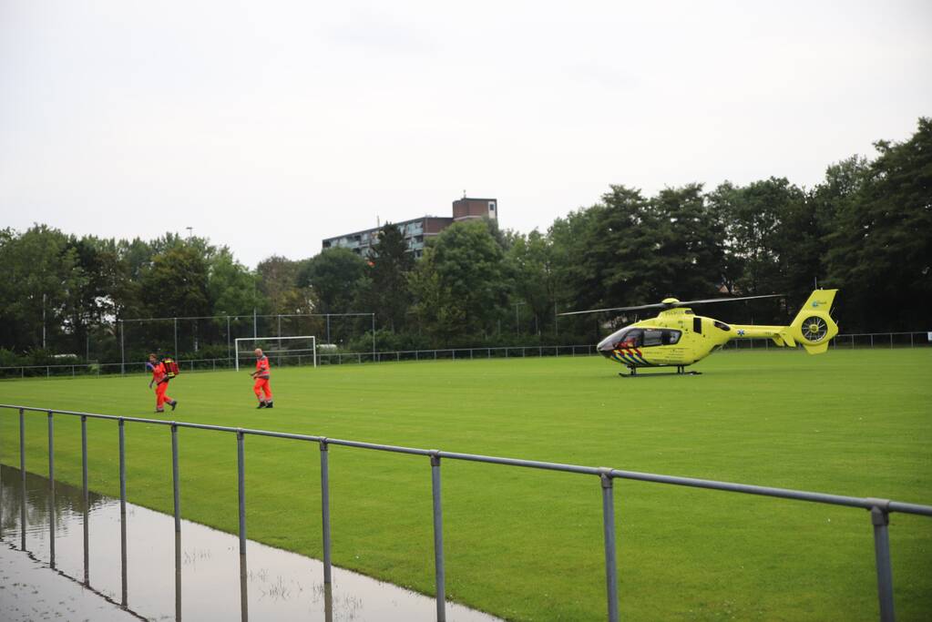 Traumahelikopter landt voor incident