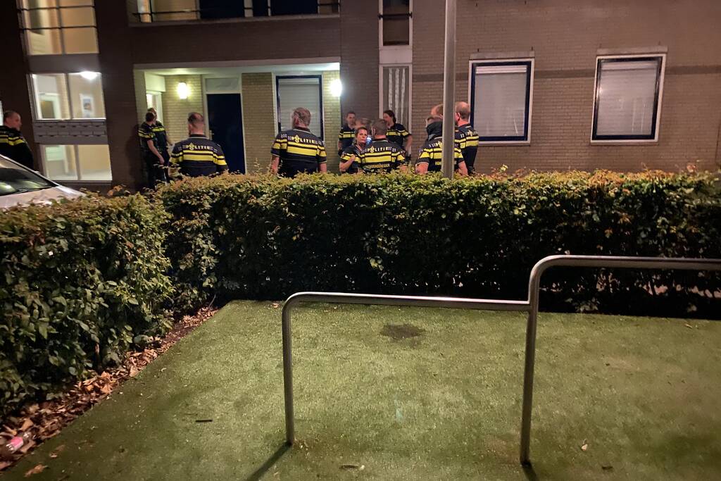 Grote politiemacht op de been in Goverwelle, verdachte aangehouden