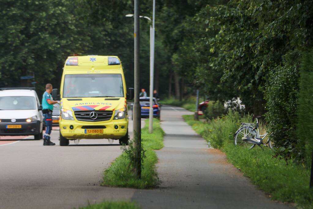 Man op fiets gewond na val tijdens afdaling