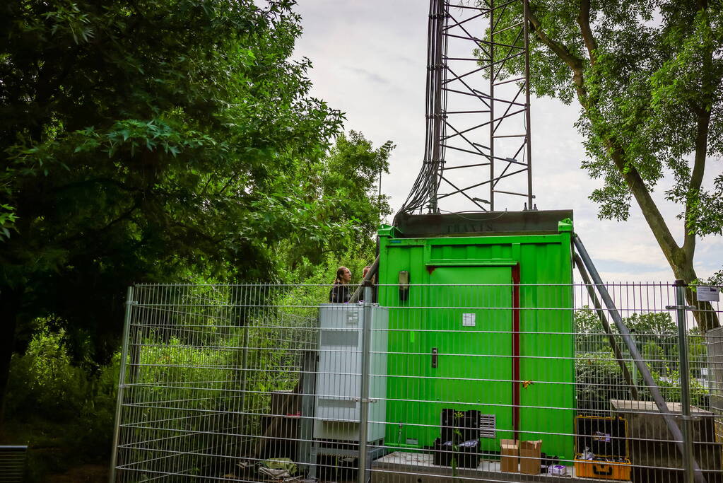 Onderzoek naar brand bij zendmast