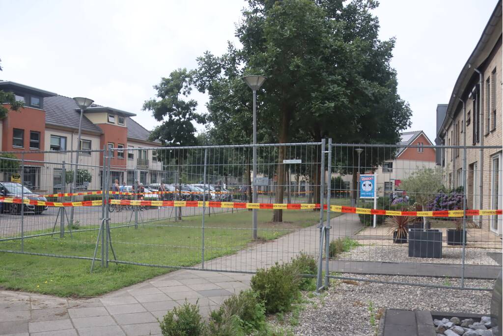Zeven woningen ontruimd na verzakking