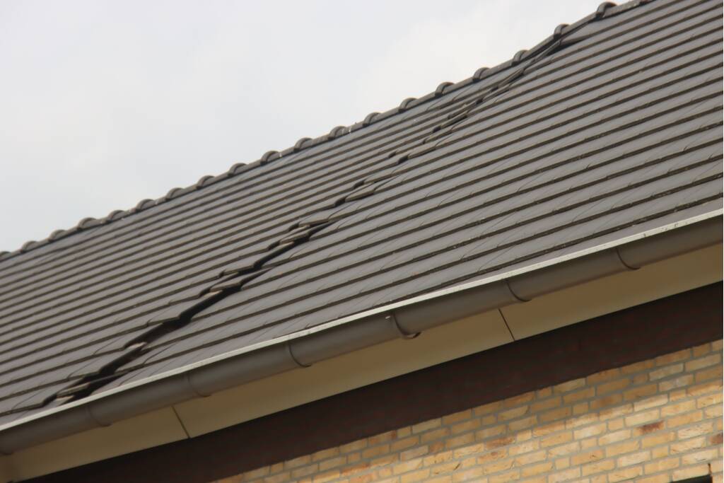 Zeven woningen ontruimd na verzakking