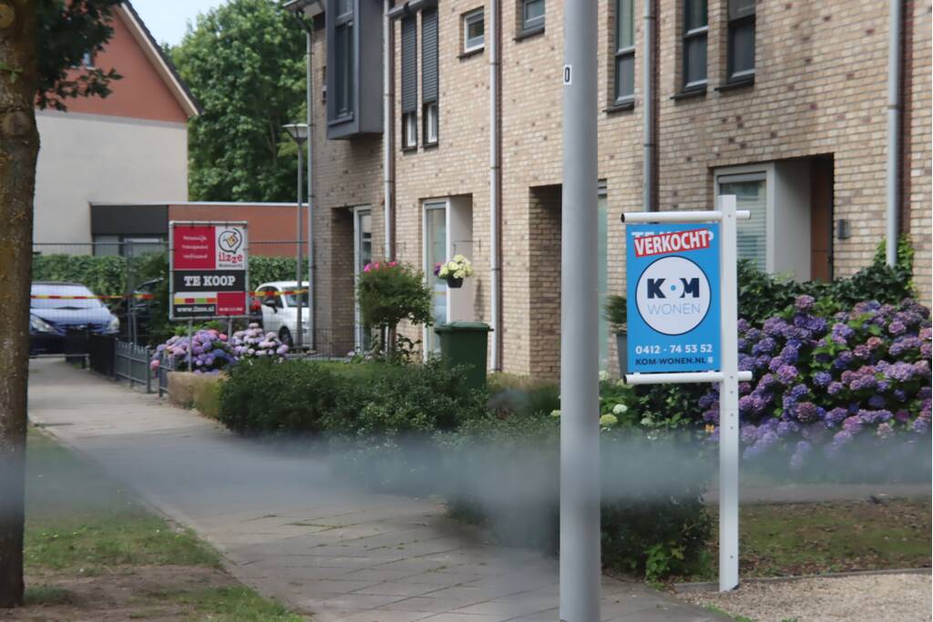 Zeven woningen ontruimd na verzakking