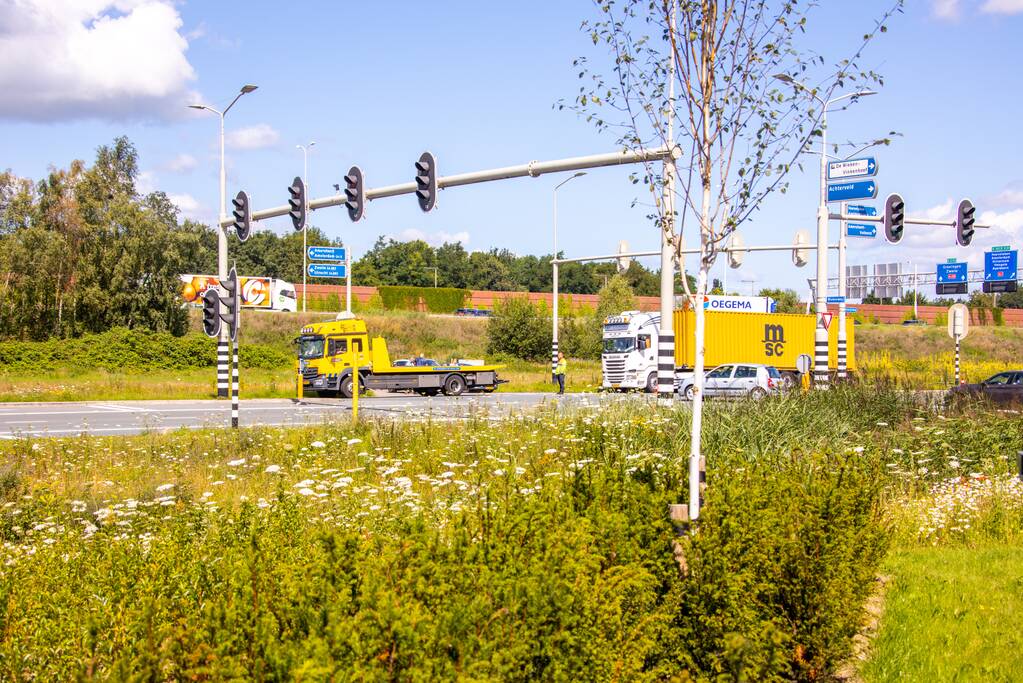 Meerdere voertuigen betrokken bij verkeersongeval