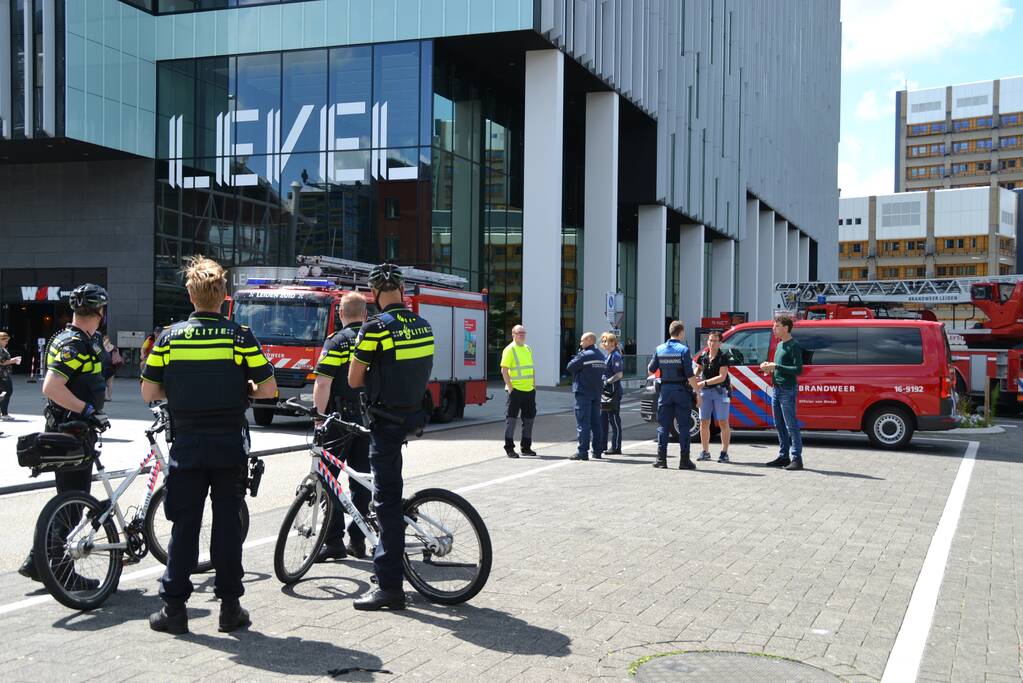Brand in meterkast van kantoorpand Level