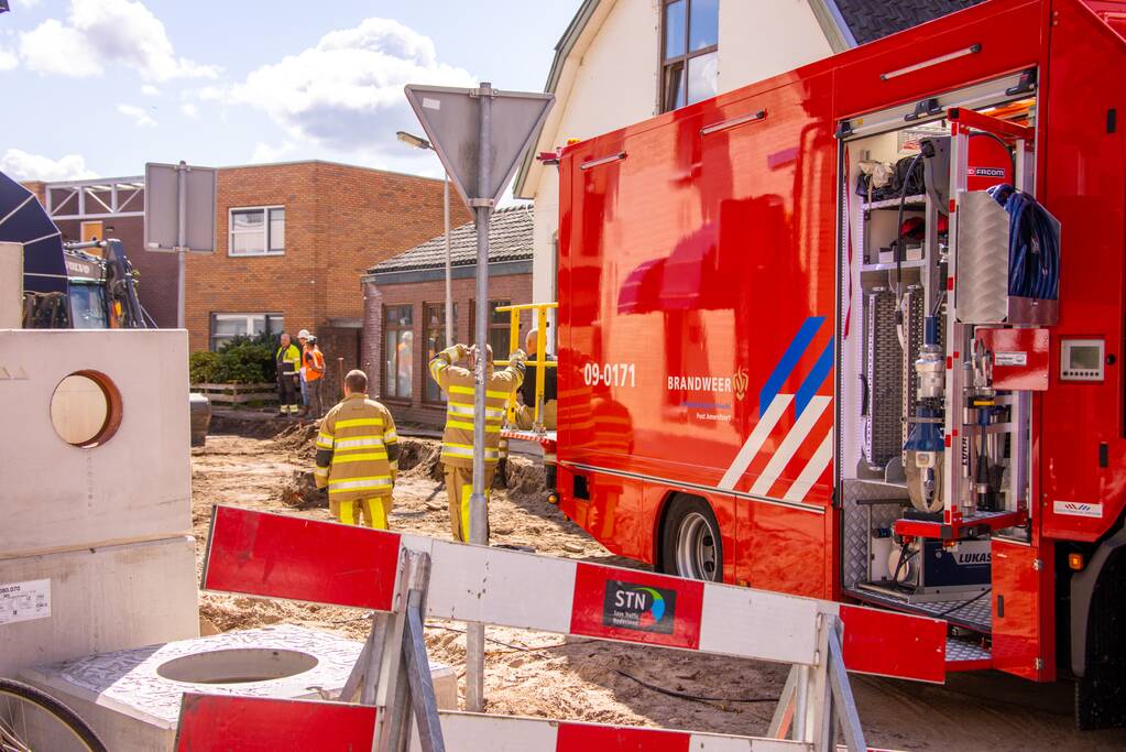 Gasleiding geraakt in opengebroken straat